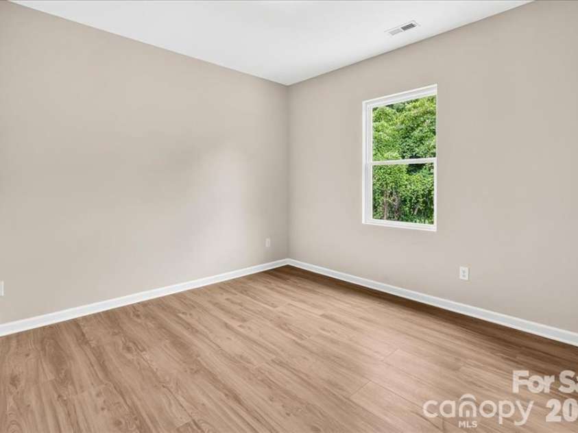 126 Aspen Street, Yadkinville, NC 27055.  MLS# CAR4417887, YatesRealty ID 41343. 