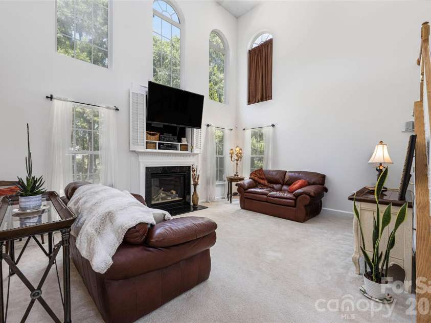 211 Alnwick Lane, Waxhaw, NC 28173.  MLS# CAR4394818, YatesRealty ID 41344. 