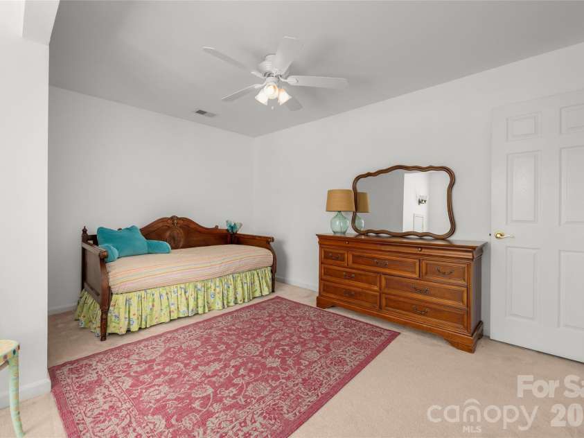 211 Alnwick Lane, Waxhaw, NC 28173.  MLS# CAR4394818, YatesRealty ID 41344. 