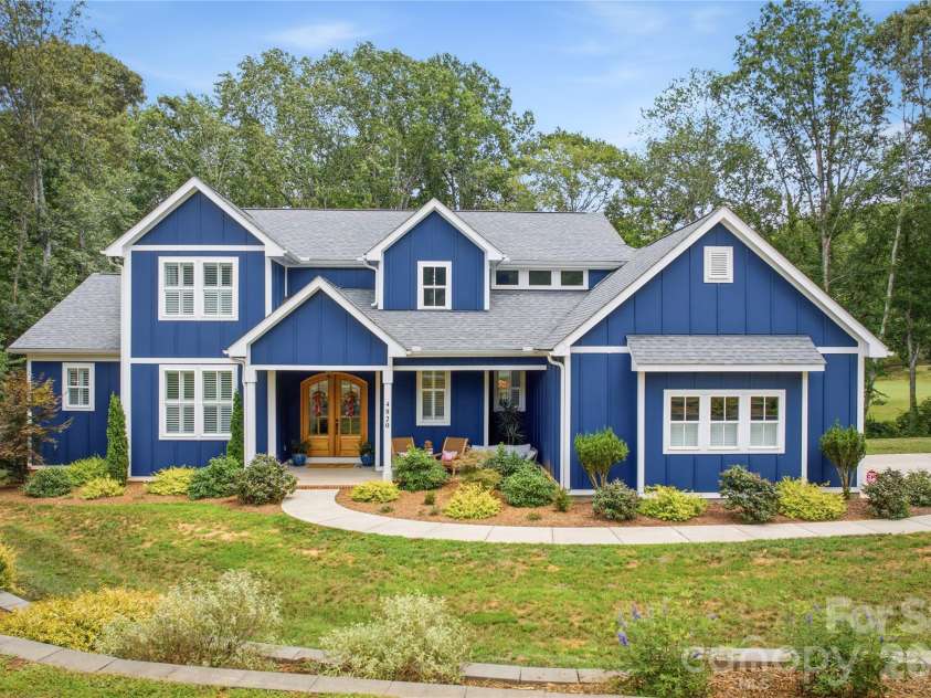 4820 Glen Hollow Lane, Hickory, NC 28601.  MLS# CAR4406344, YatesRealty ID 41347. 