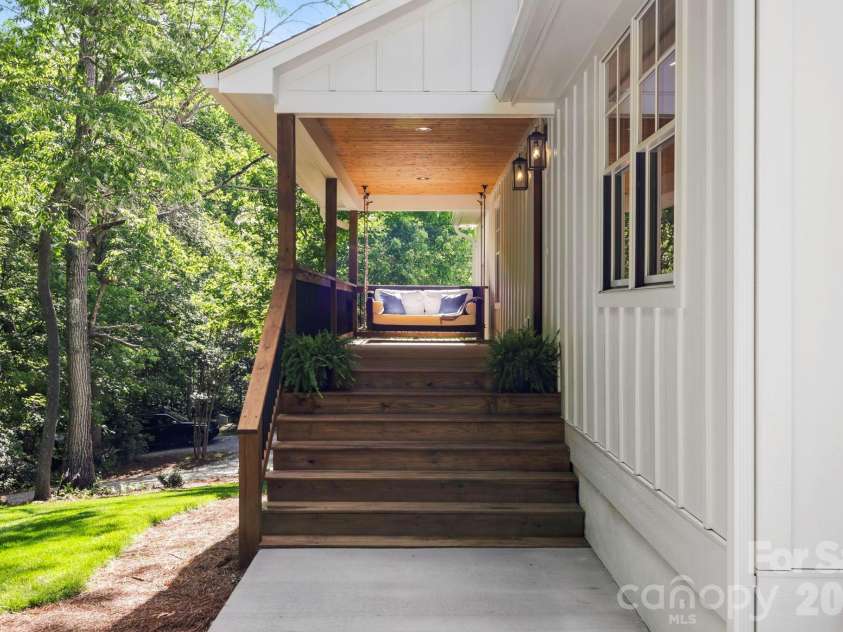 316 Big Raven Lane, Saluda, NC 28773.  MLS# CAR4374853, YatesRealty ID 41348. 