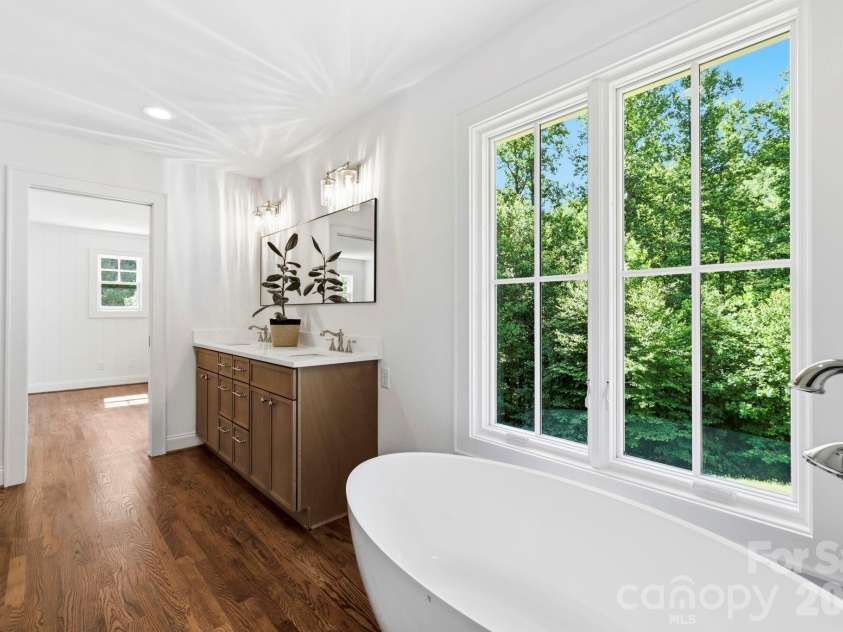 316 Big Raven Lane, Saluda, NC 28773.  MLS# CAR4374853, YatesRealty ID 41348. Primary bath