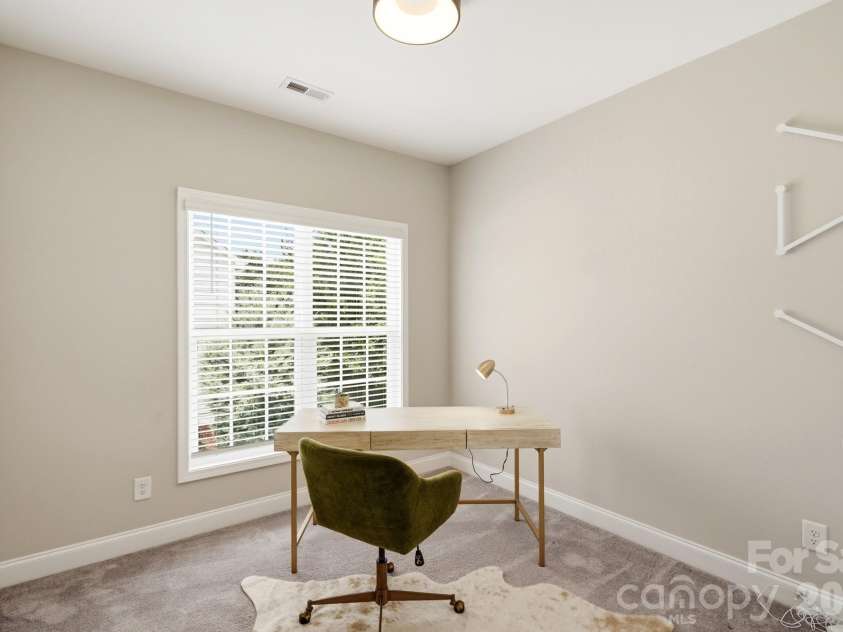 9406 Kings Parade Boulevard, Charlotte, NC 28273.  MLS# CAR4410774, YatesRealty ID 41349. Another spacious secondary bedroom with generous closet space.