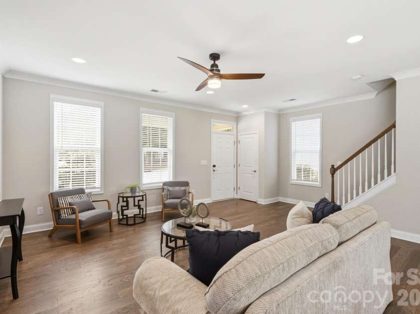 9406 Kings Parade Boulevard, Charlotte, NC 28273.  MLS# CAR4410774, YatesRealty ID 41349. Spacious gathering areas make hosting a breeze.