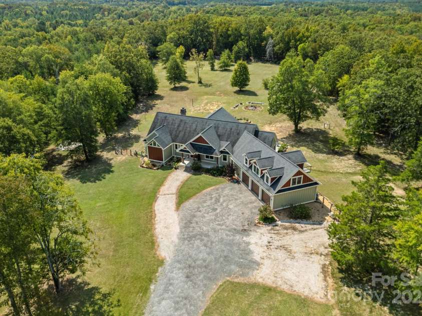 5510 Hoodtown Road, Sharon, SC 29742.  MLS# CAR4182938, YatesRealty ID 4135. 