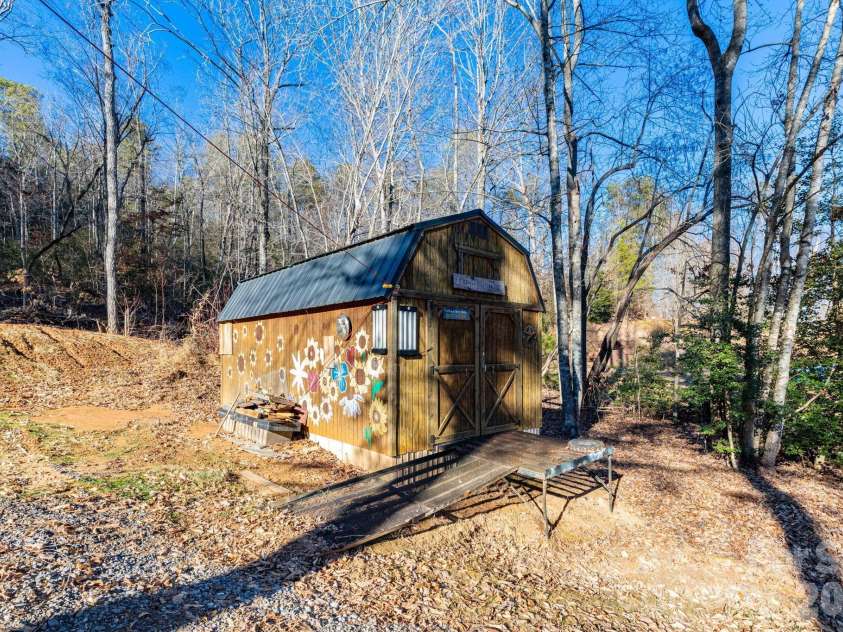 87 Hickory Nut Trace, Old Fort, NC 28762.  MLS# CAR4335774, YatesRealty ID 4135. 