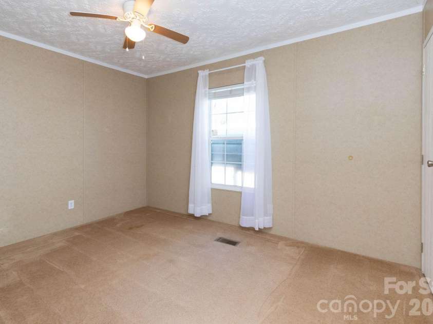 87 Hickory Nut Trace, Old Fort, NC 28762.  MLS# CAR4335774, YatesRealty ID 4135. Bedroom