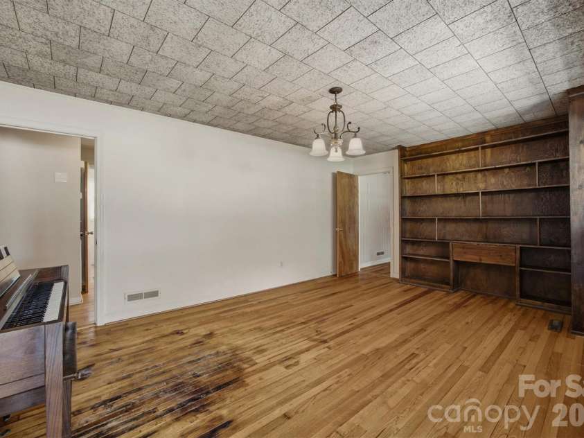 4110 Kendell Place, Hudson, NC 28638.  MLS# CAR4406515, YatesRealty ID 41352. 