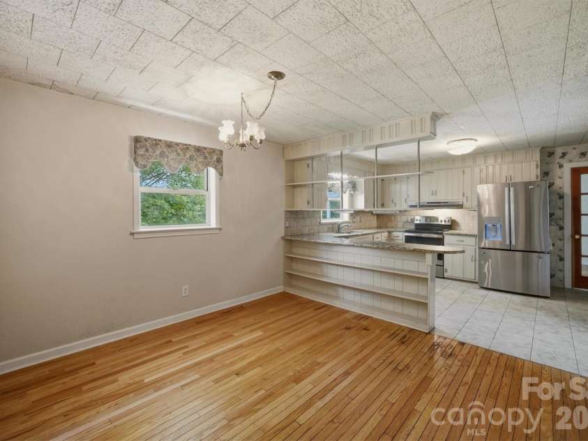4110 Kendell Place, Hudson, NC 28638.  MLS# CAR4406515, YatesRealty ID 41352. 