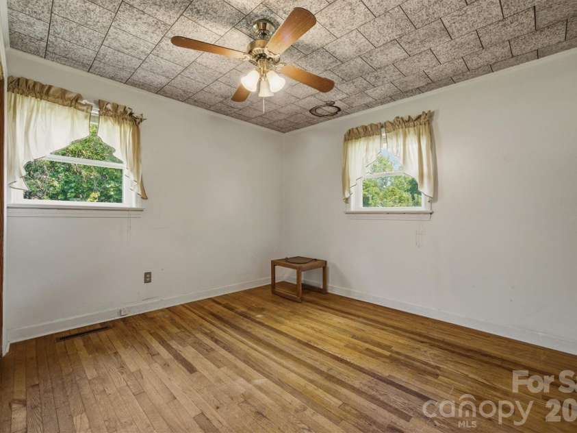 4110 Kendell Place, Hudson, NC 28638.  MLS# CAR4406515, YatesRealty ID 41352. 