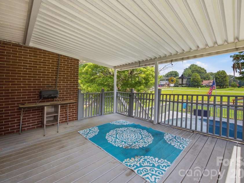4110 Kendell Place, Hudson, NC 28638.  MLS# CAR4406515, YatesRealty ID 41352. 