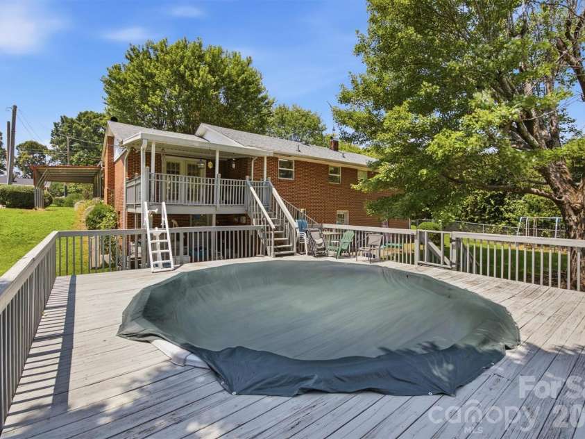 4110 Kendell Place, Hudson, NC 28638.  MLS# CAR4406515, YatesRealty ID 41352. 