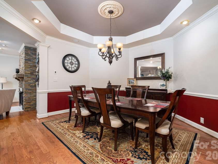725 Hanna Woods Drive, Cramerton, NC 28032.  MLS# CAR4407997, YatesRealty ID 41355. 