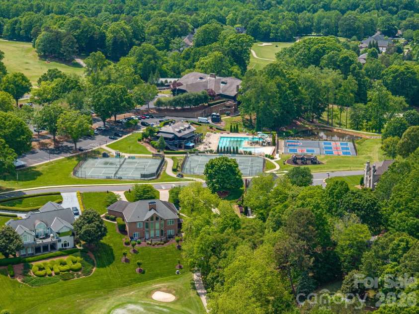 725 Hanna Woods Drive, Cramerton, NC 28032.  MLS# CAR4407997, YatesRealty ID 41355. 