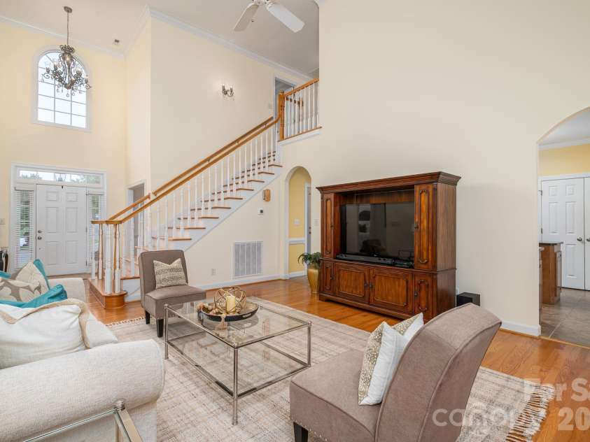 5059 Graystone Estates Drive, Belmont, NC 28012.  MLS# CAR4391332, YatesRealty ID 41358. 