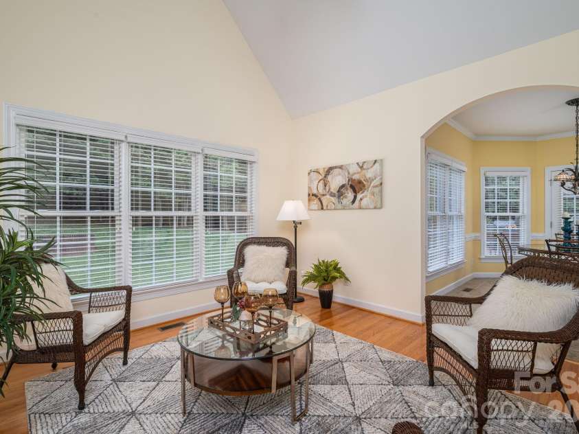 5059 Graystone Estates Drive, Belmont, NC 28012.  MLS# CAR4391332, YatesRealty ID 41358. 