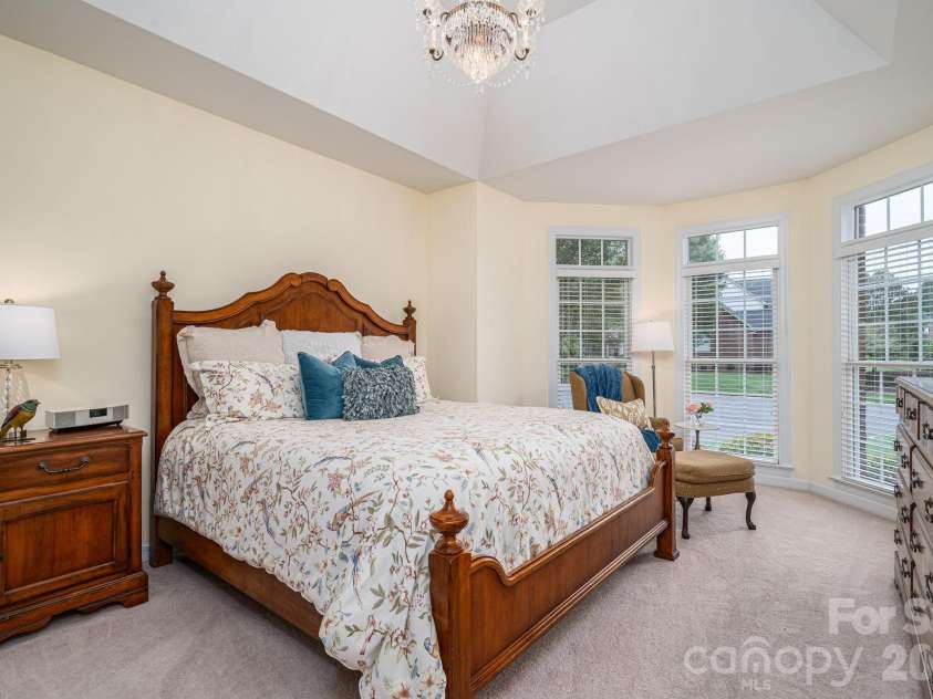 5059 Graystone Estates Drive, Belmont, NC 28012.  MLS# CAR4391332, YatesRealty ID 41358. 