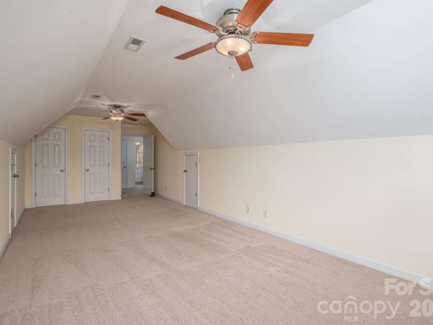 5059 Graystone Estates Drive, Belmont, NC 28012.  MLS# CAR4391332, YatesRealty ID 41358. 