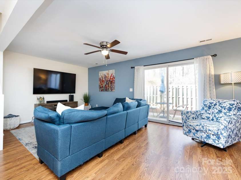 1240 Maple Shade Lane, Charlotte, NC 28270.  MLS# CAR4314260, YatesRealty ID 4136. 