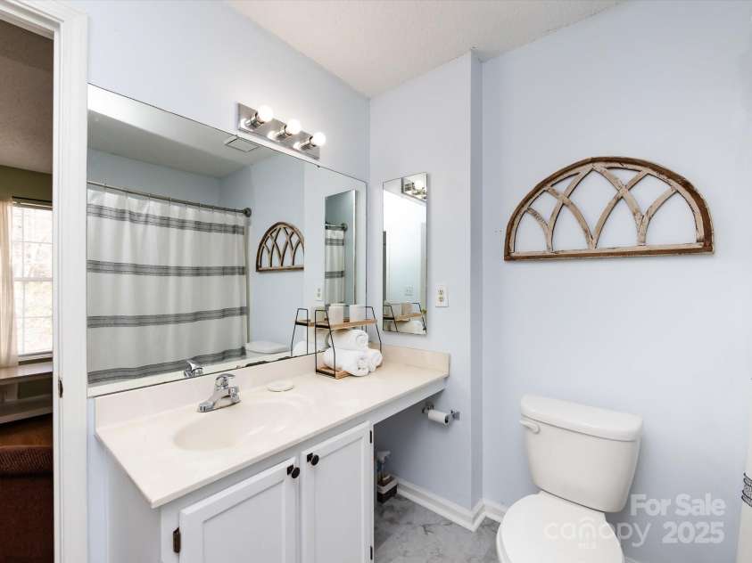1240 Maple Shade Lane, Charlotte, NC 28270.  MLS# CAR4314260, YatesRealty ID 4136. 