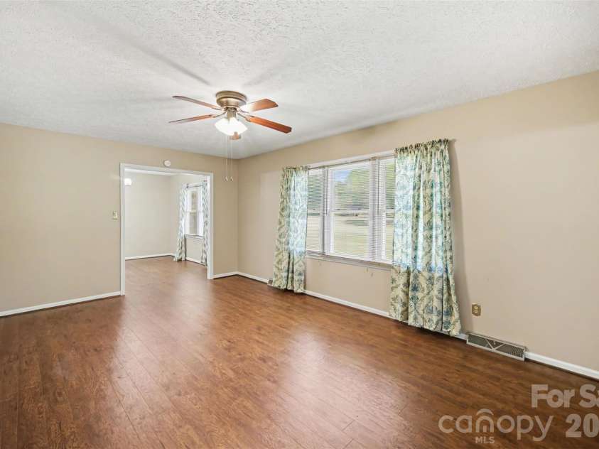 1300 Briarcliff Road, Shelby, NC 28152.  MLS# CAR4375199, YatesRealty ID 41360. Formal/front living room