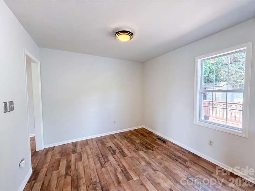 121 Driftwood Drive, Mooresville, NC 28117.  MLS# CAR4410615, YatesRealty ID 41361. 