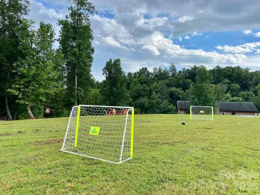 231 Fibber Magee Drive, Union Mills, NC 28167.  MLS# CAR4408945, YatesRealty ID 41363. Games & More