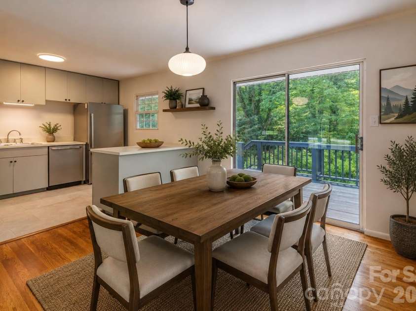 47 Bell Road, Asheville, NC 28805.  MLS# CAR4402411, YatesRealty ID 41364. Virtually staged dining room.
