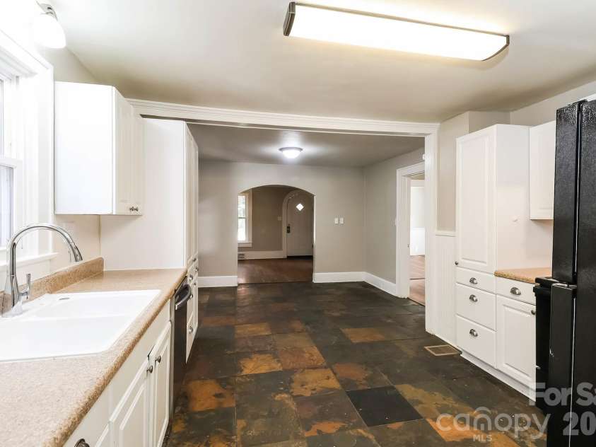902 Venus Street, Kannapolis, NC 28083.  MLS# CAR4410007, YatesRealty ID 41365. 