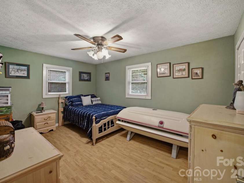 2516 Corolla Hills Drive, Lenoir, NC 28645.  MLS# CAR4404948, YatesRealty ID 41367. 