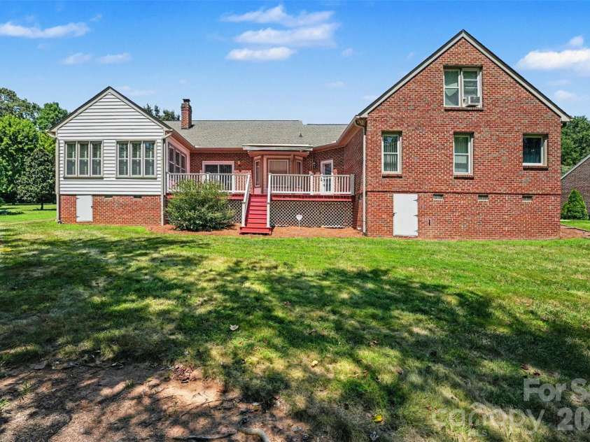 1859 Wetherburn Drive, Kannapolis, NC 28081.  MLS# CAR4403661, YatesRealty ID 41368. 