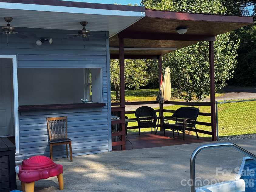 2295 Shady Grove Road, Connelly Springs, NC 28612.  MLS# CAR4408427, YatesRealty ID 41369. Entertaining Area