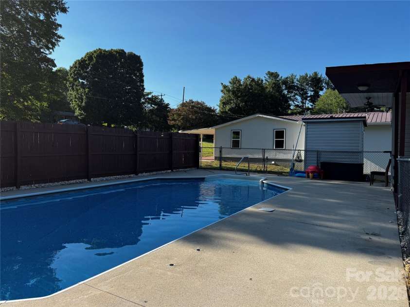 2295 Shady Grove Road, Connelly Springs, NC 28612.  MLS# CAR4408427, YatesRealty ID 41369. Paved Patio