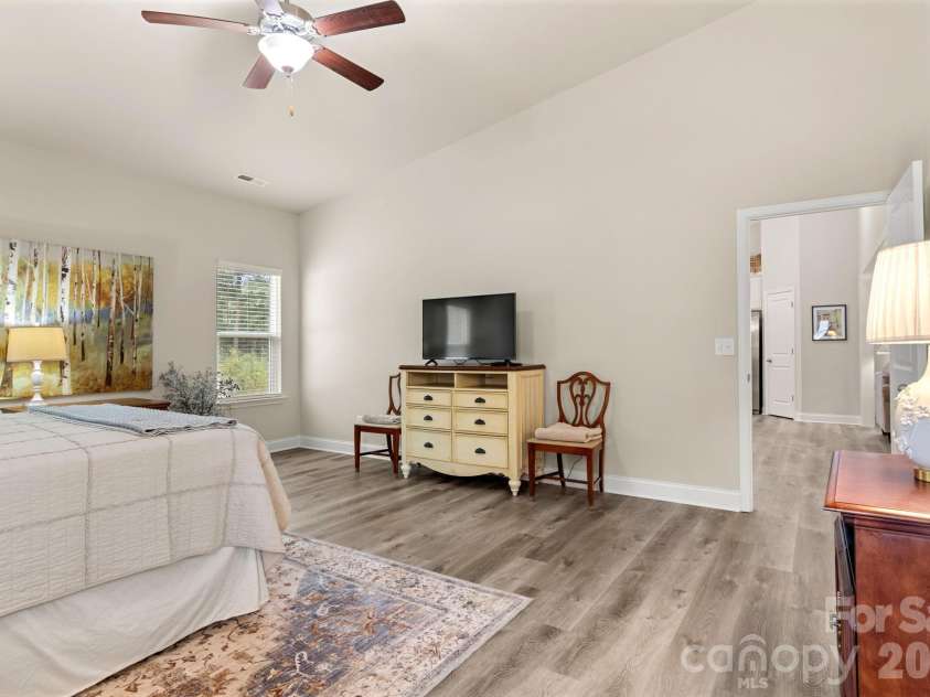 21064 Nannie Potts Lane, Cornelius, NC 28031.  MLS# CAR4398503, YatesRealty ID 41370. 