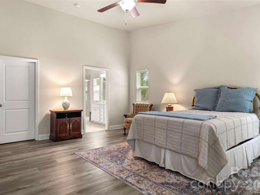 21064 Nannie Potts Lane, Cornelius, NC 28031.  MLS# CAR4398503, YatesRealty ID 41370. 