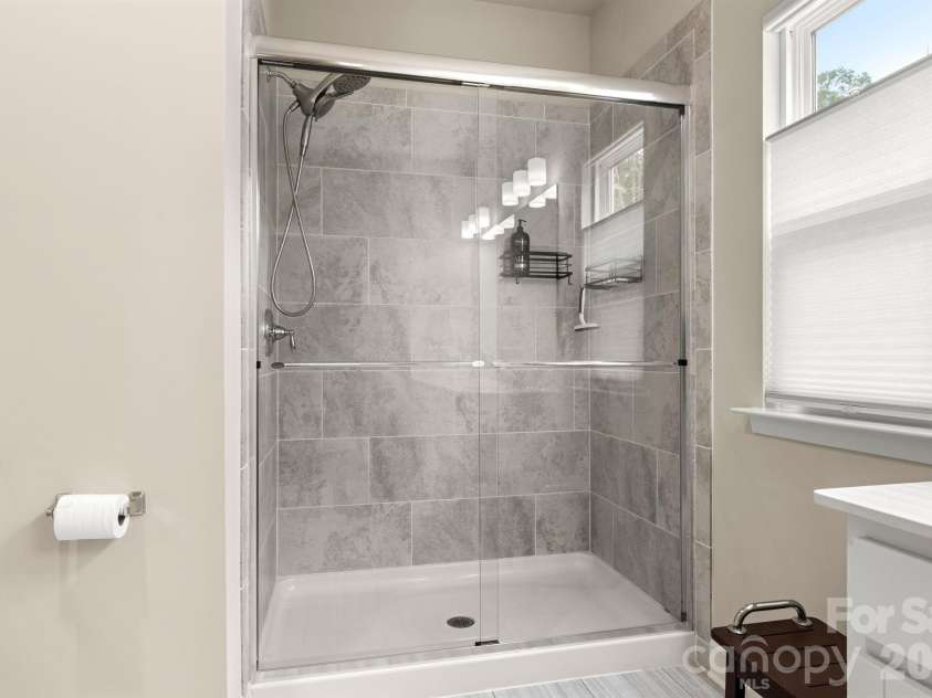 21064 Nannie Potts Lane, Cornelius, NC 28031.  MLS# CAR4398503, YatesRealty ID 41370. 
