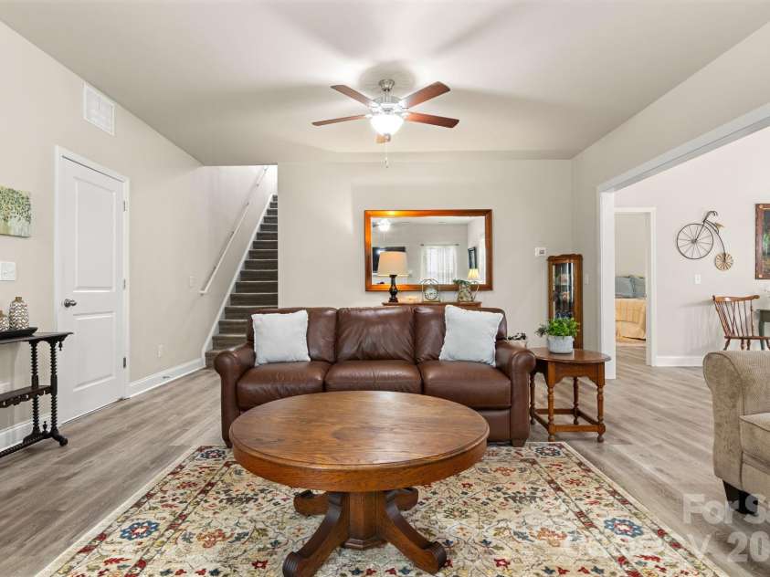 21064 Nannie Potts Lane, Cornelius, NC 28031.  MLS# CAR4398503, YatesRealty ID 41370. 