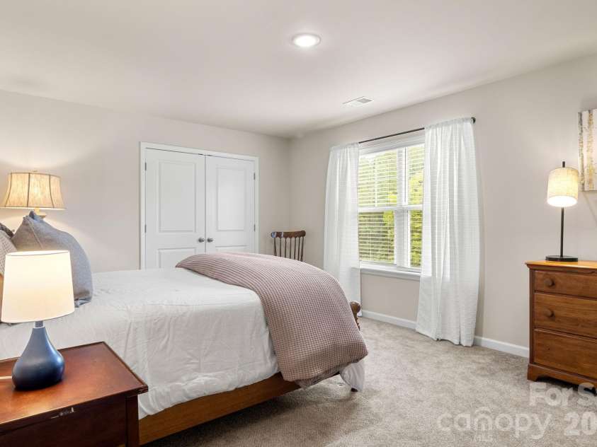 21064 Nannie Potts Lane, Cornelius, NC 28031.  MLS# CAR4398503, YatesRealty ID 41370. 