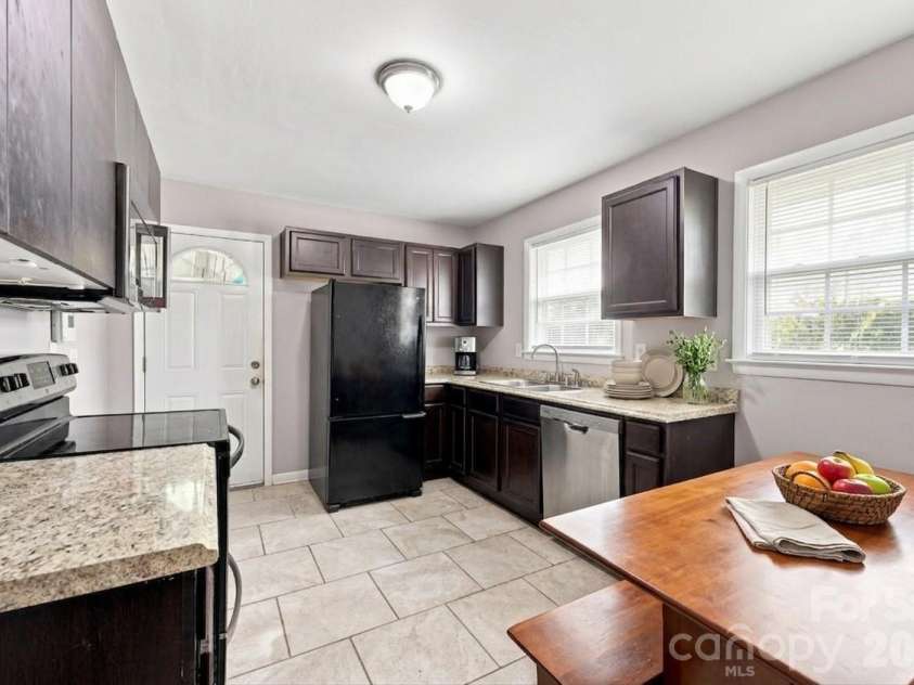 1400 Lasalle Street, Charlotte, NC 28216.  MLS# CAR4410052, YatesRealty ID 41371. Virtually Staged