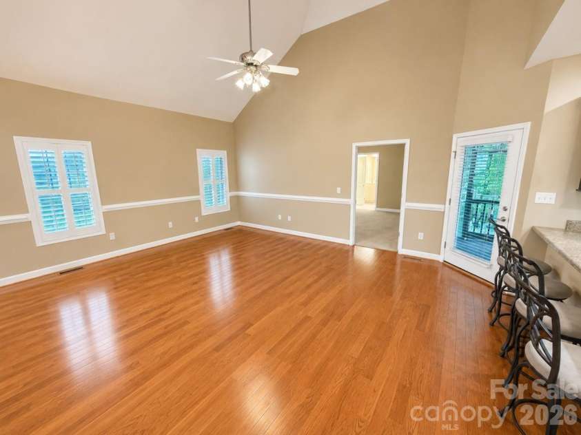 7 Shady Hollow Lane, Greer, SC 29651.  MLS# CAR4407882, YatesRealty ID 41372. 