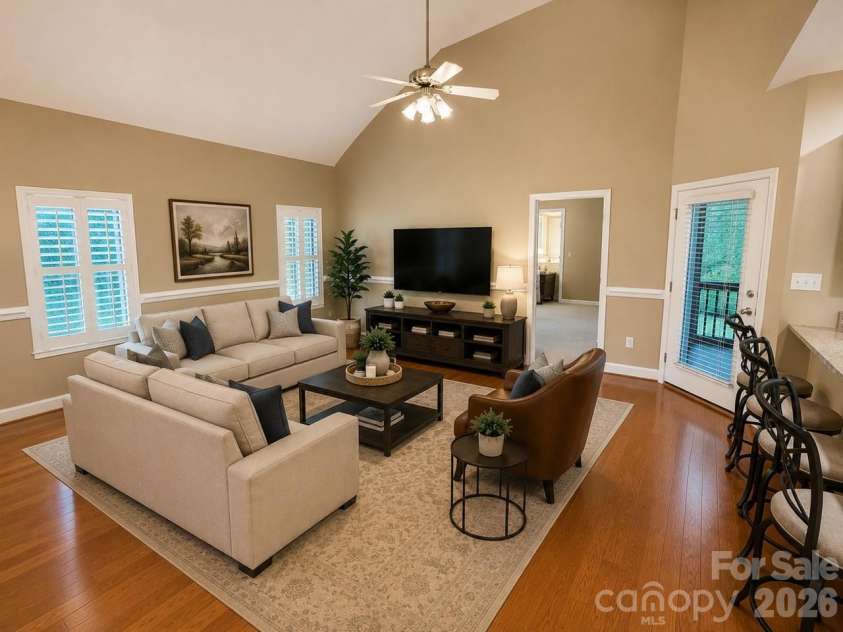 7 Shady Hollow Lane, Greer, SC 29651.  MLS# CAR4407882, YatesRealty ID 41372. 
