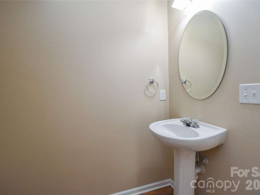 12222 Stratfield Place Circle, Pineville, NC 28134.  MLS# CAR4409338, YatesRealty ID 41373. 