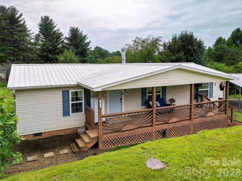105 Short Meadow Drive, Candler, NC 28715.  MLS# CAR4407461, YatesRealty ID 41378. 