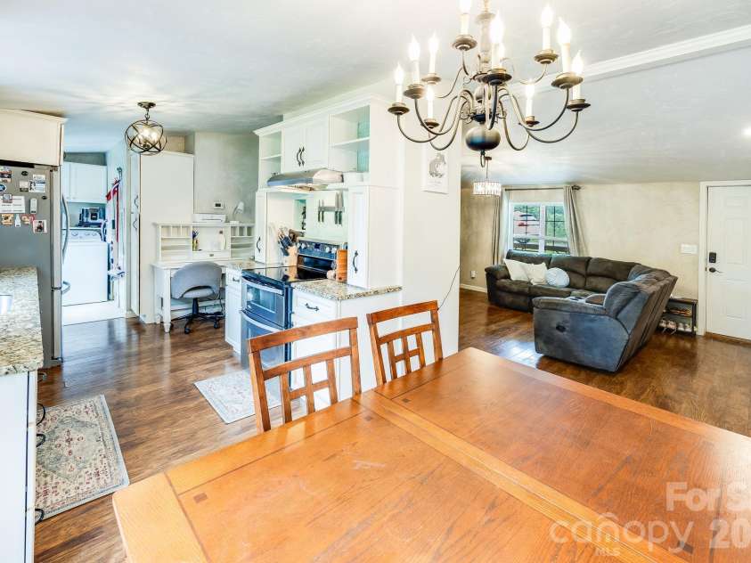 105 Short Meadow Drive, Candler, NC 28715.  MLS# CAR4407461, YatesRealty ID 41378. 