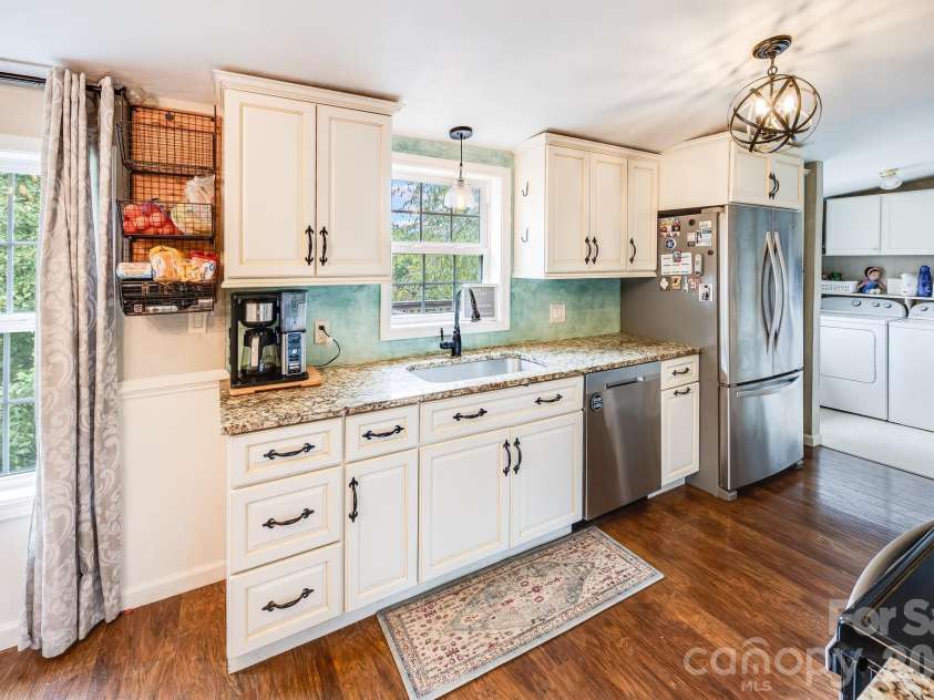 105 Short Meadow Drive, Candler, NC 28715.  MLS# CAR4407461, YatesRealty ID 41378. 