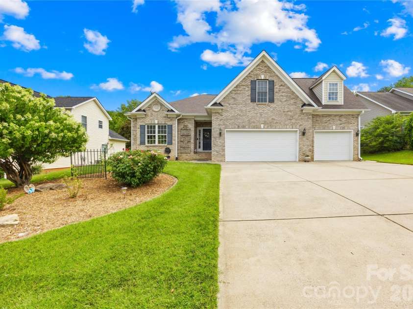 144 Quail Haven Drive, Troutman, NC 28166.  MLS# CAR4401635, YatesRealty ID 41381. Come again soon.