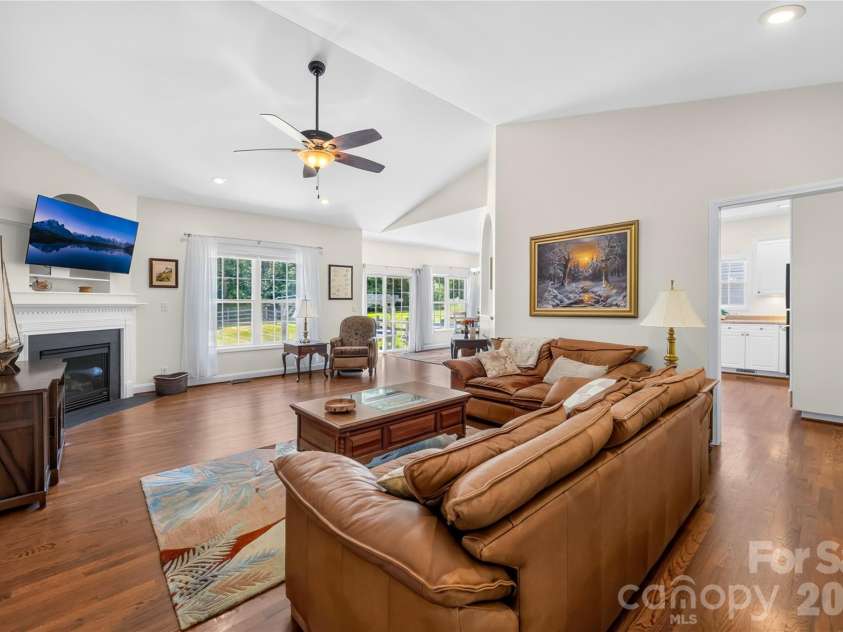 144 Quail Haven Drive, Troutman, NC 28166.  MLS# CAR4401635, YatesRealty ID 41381. Greatroom