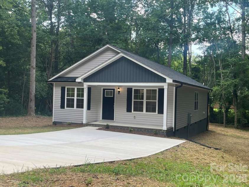 411 Woodhaven Street, China Grove, NC 28023.  MLS# CAR4408017, YatesRealty ID 41383. 