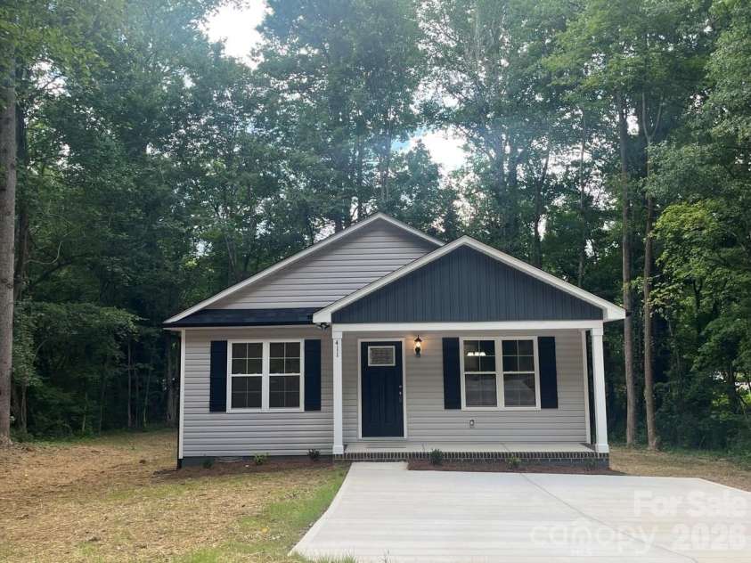 411 Woodhaven Street, China Grove, NC 28023.  MLS# CAR4408017, YatesRealty ID 41383. 