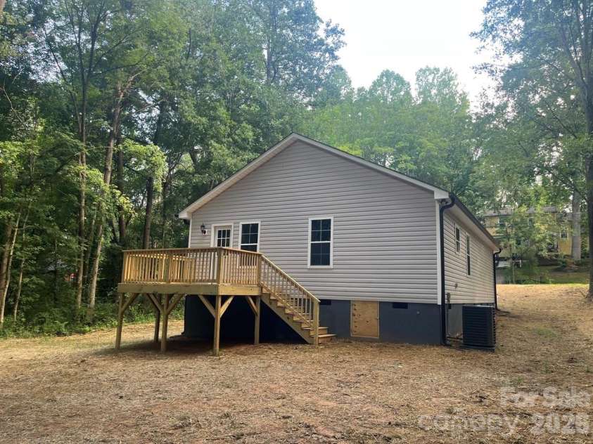 411 Woodhaven Street, China Grove, NC 28023.  MLS# CAR4408017, YatesRealty ID 41383. 
